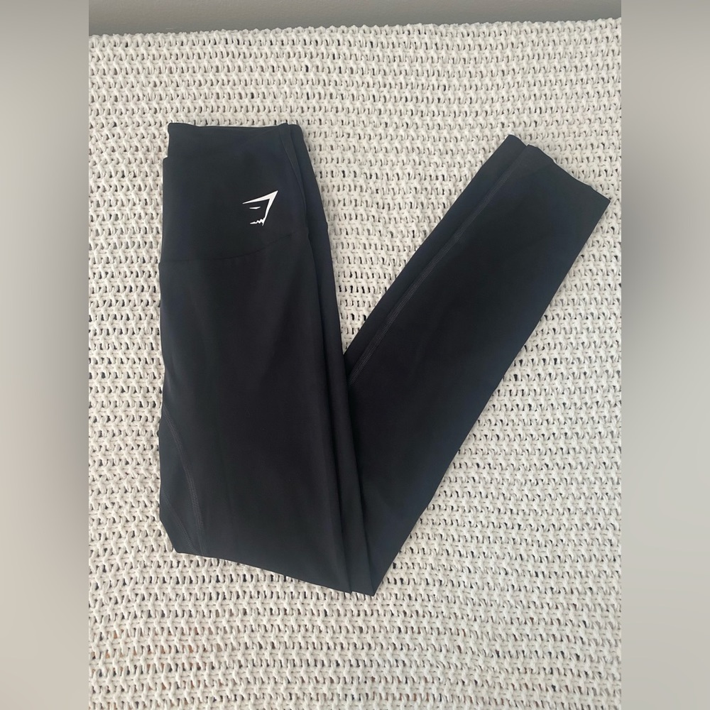 BRAND NEW Gymshark Leggings - Small